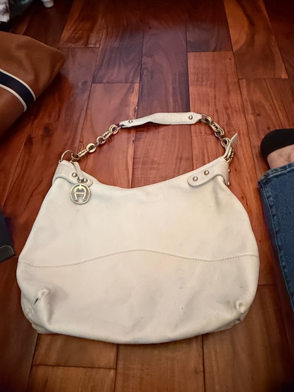 Etienne Aigner Cream Leather Shoulder Bag with Gold Hardware